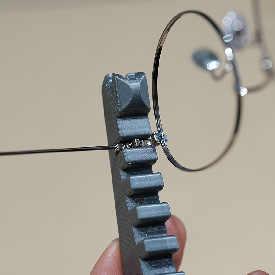 ประแจปรับแว่นตาอเนกประสงค์ เคร - Multi Tool Plier บทวิจารณ์และราคา