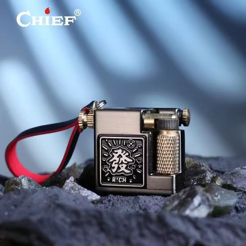 CHIEF 715 ไฟแช็กแบบมินิทรงสี่เ - Fire Starting Kit บทวิจารณ์และราคา